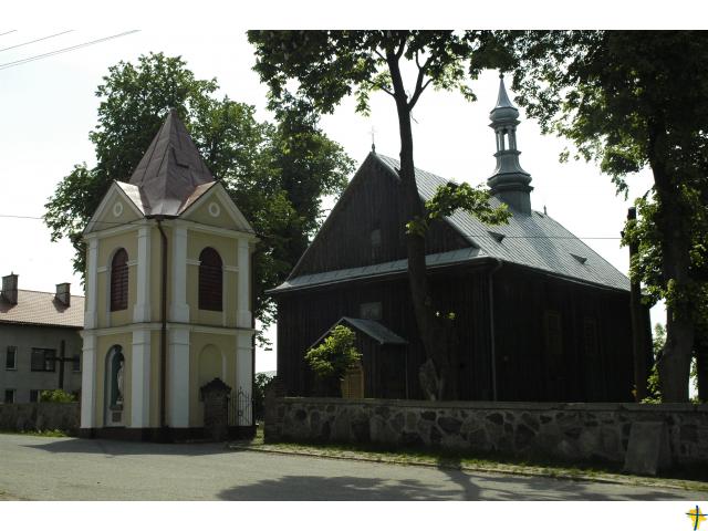 Kościół parafialny pw. św. Trójcy i św. Mikołaja, widok ogólny