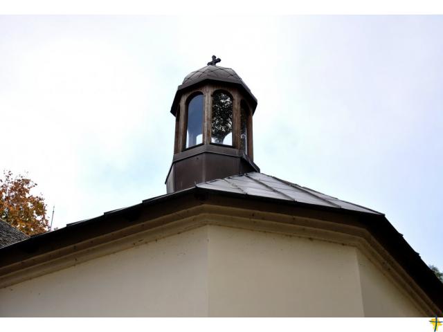 Wieżyczka murowanej kaplicy