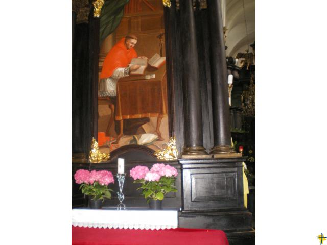 Ołtarz boczny poświęcony św. Bonawenturze Serafickiemu